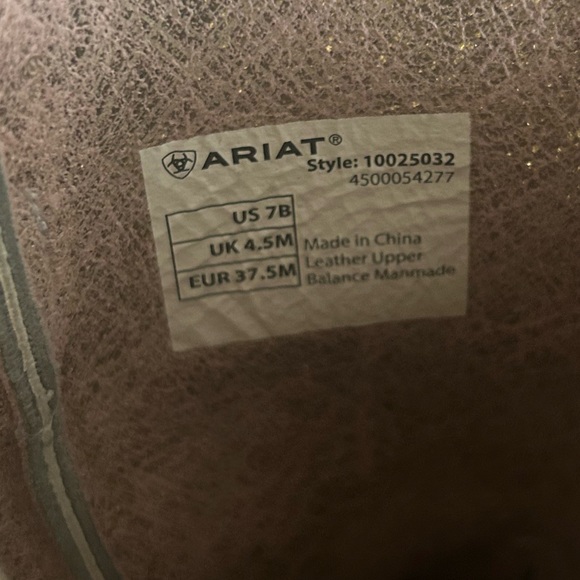 Ariat Women Boots - Picture 8 of 8